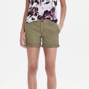 Banana Republic Olive Chino Roll Up Shorts